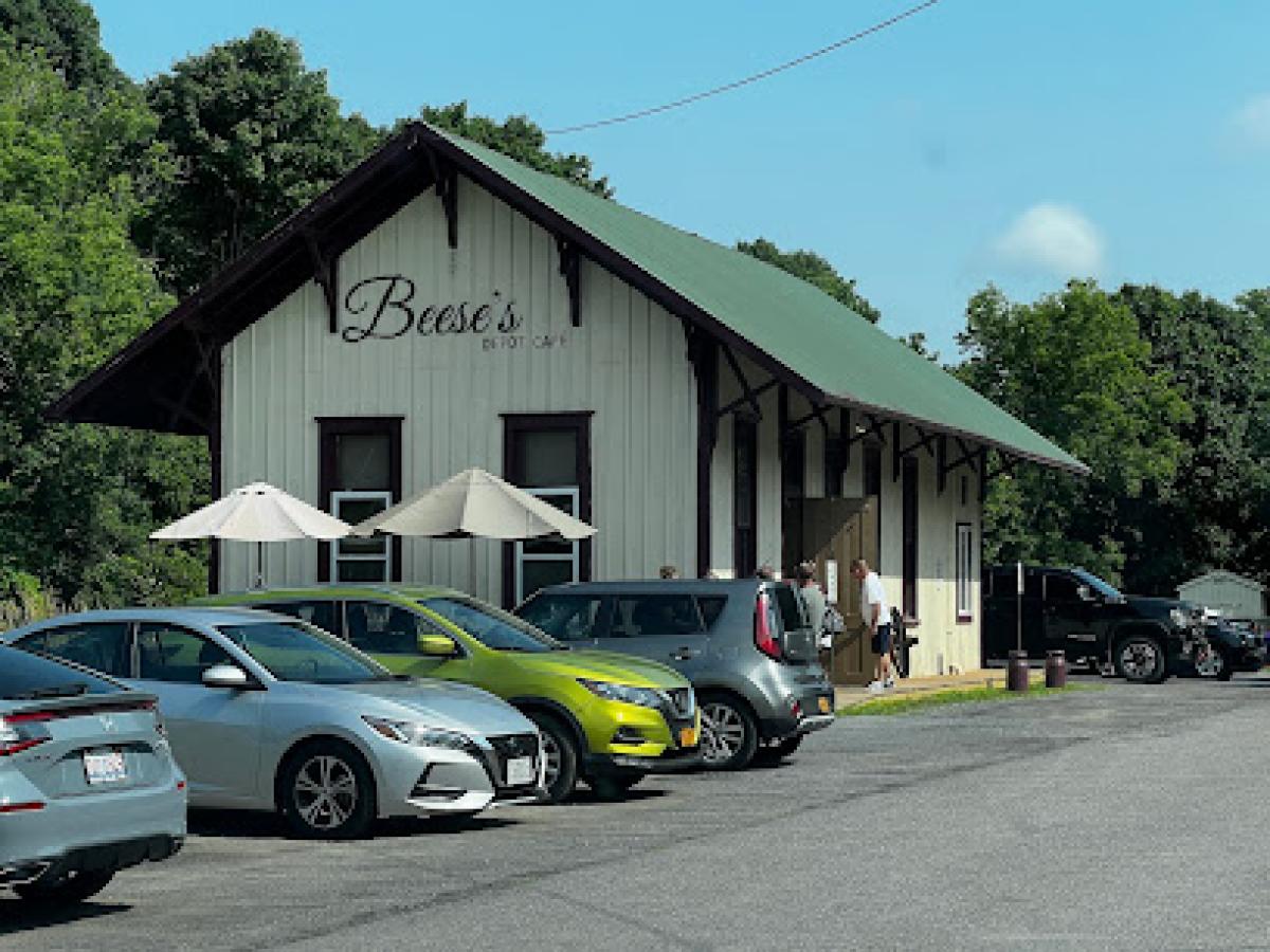 Tina Lynn’s Depot Café