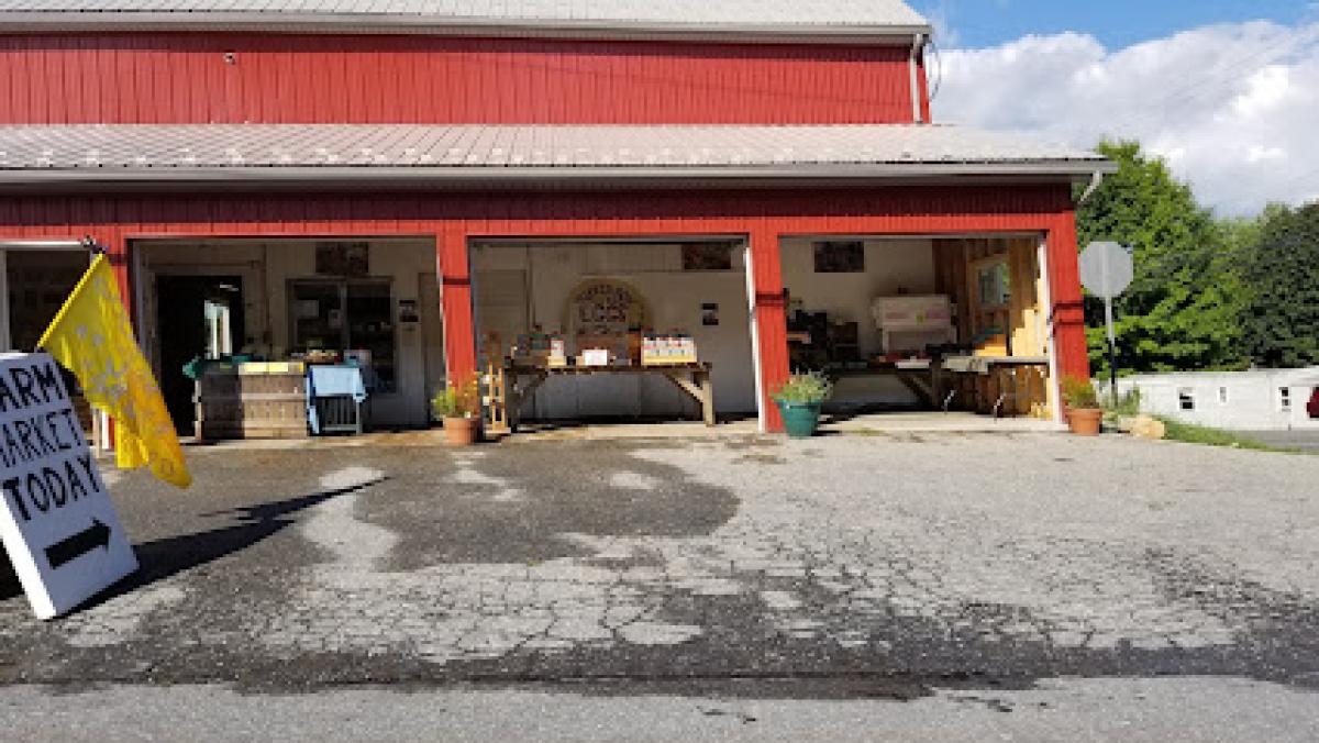 Crooked Row Farm and Market