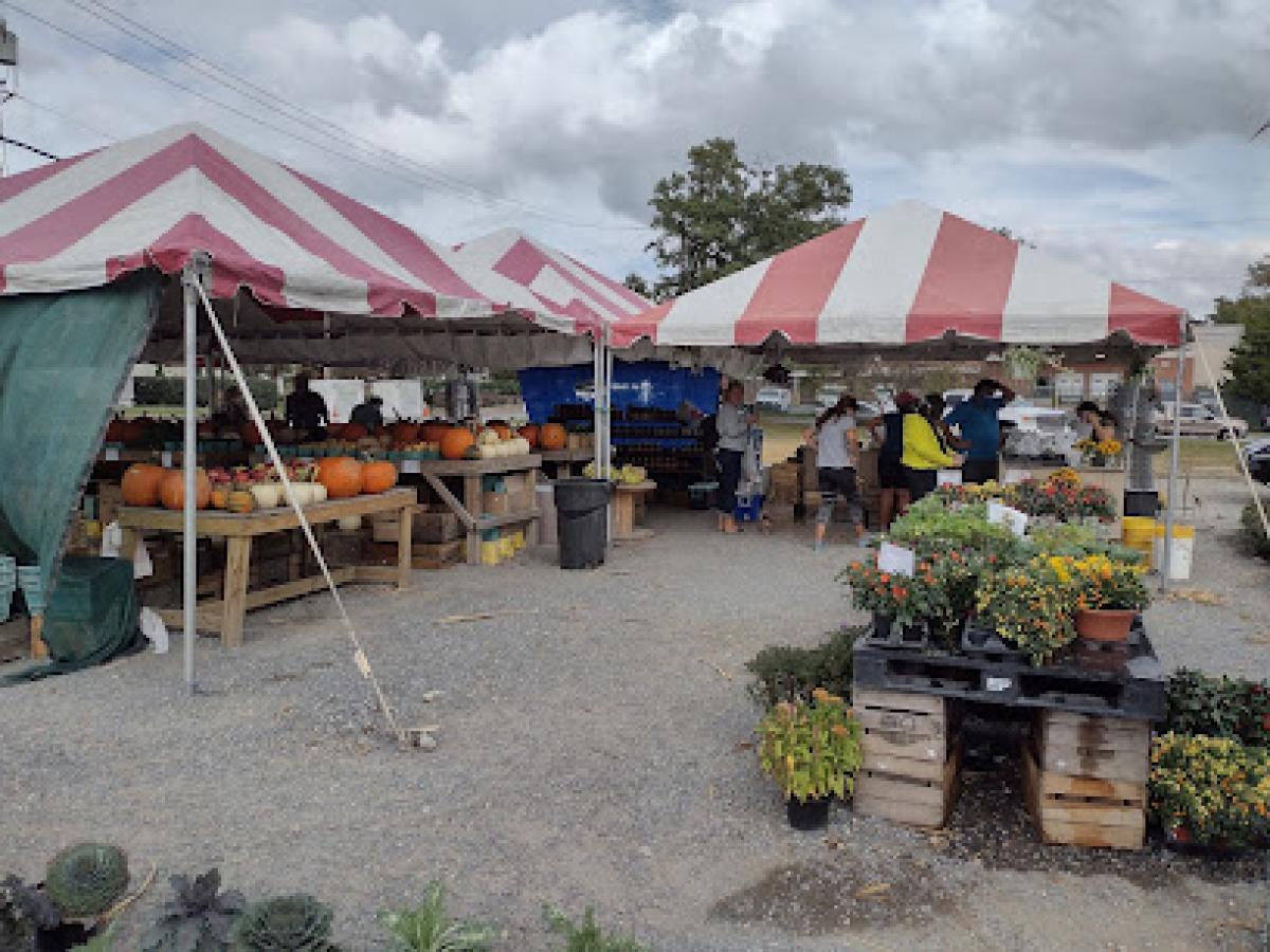 Diehl's Produce Eastport