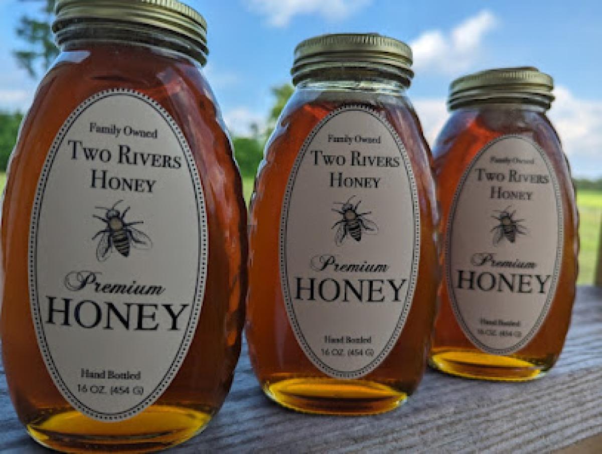 Two Rivers Honey