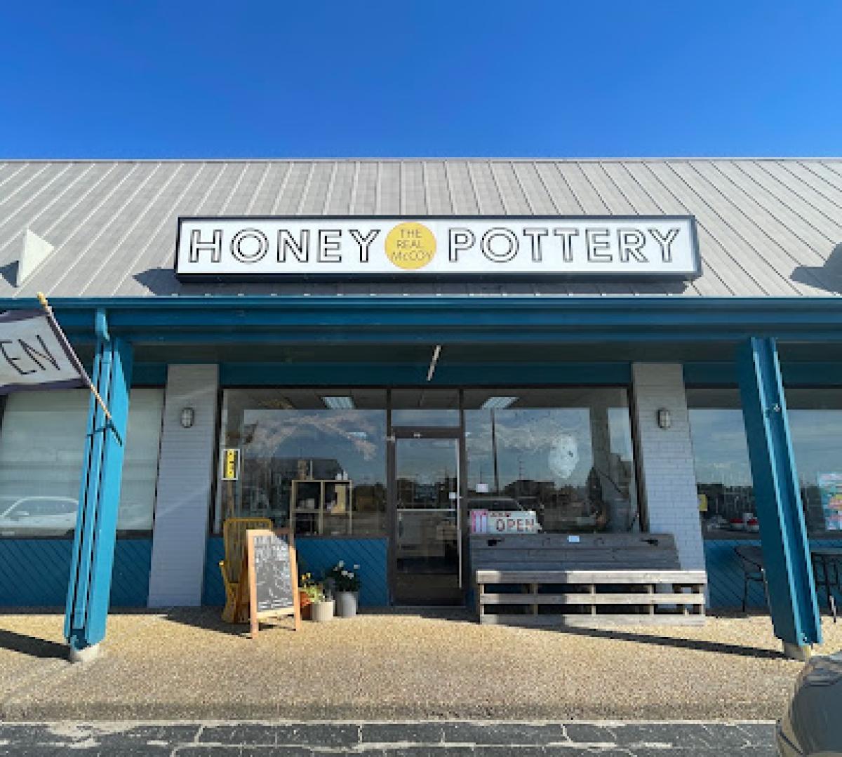 The Real McCoy Honey & Pottery