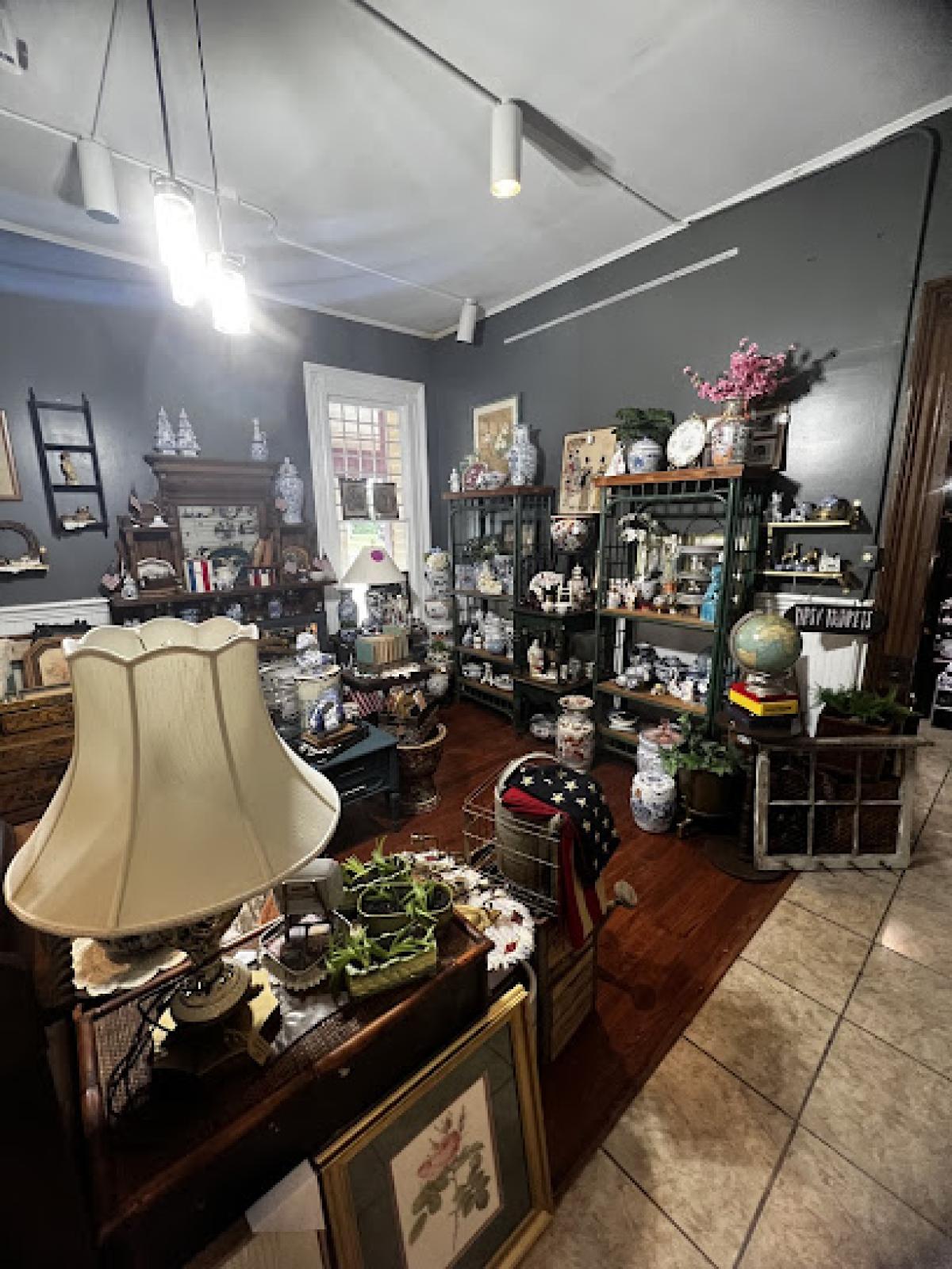 The Heirloom Store LLC