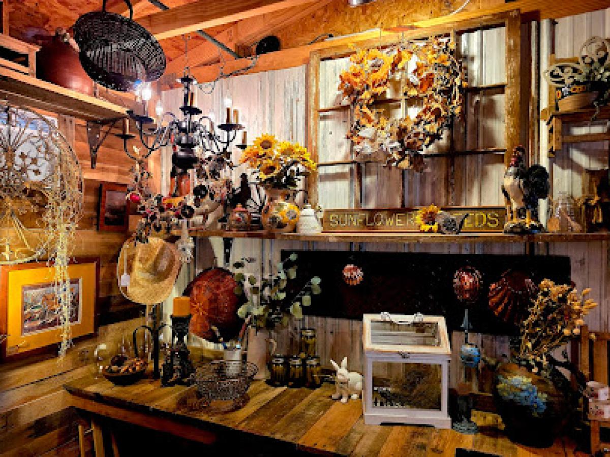 Honey Girls Goodie Barn