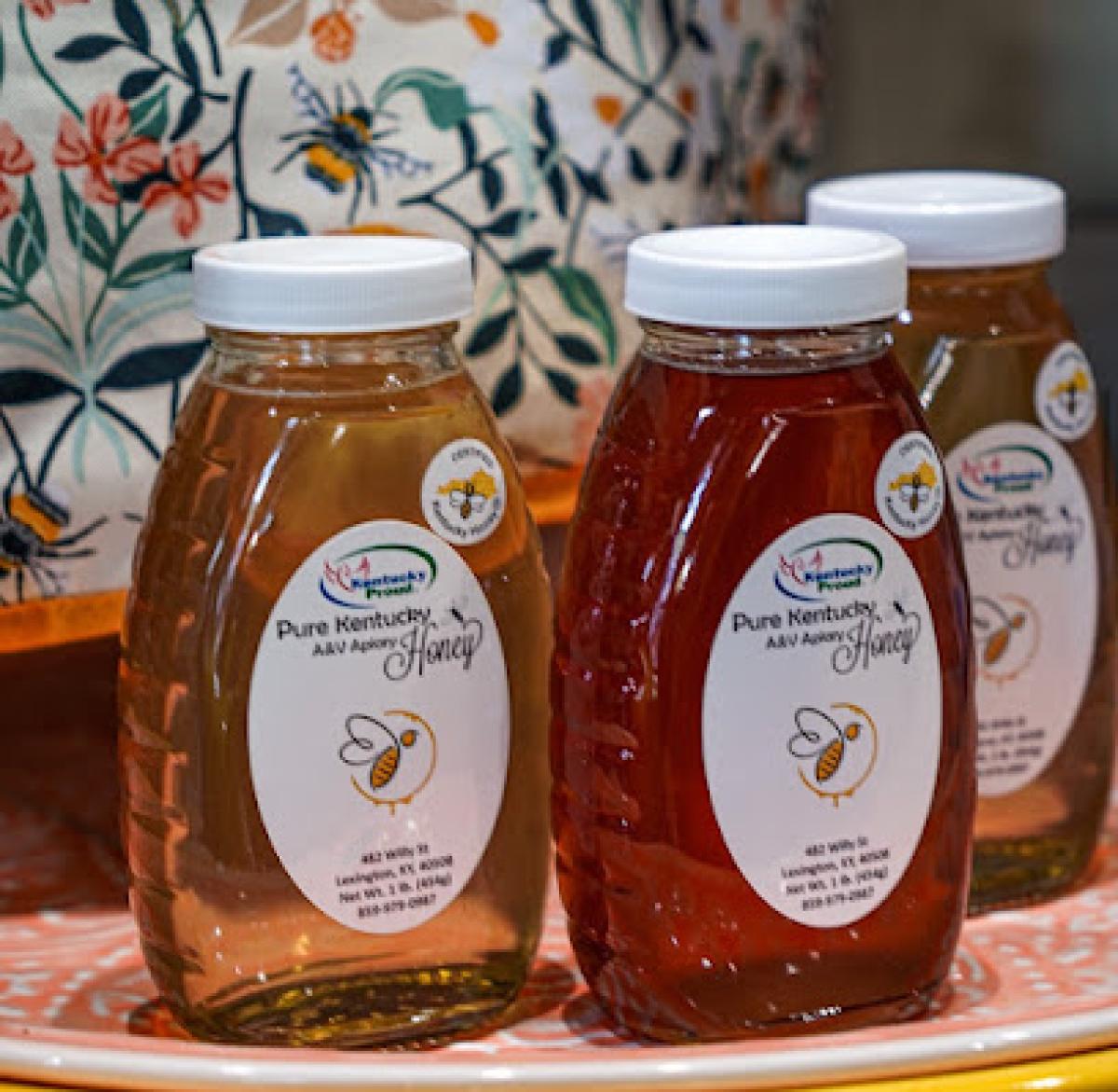 A&V Apiary Pure Kentucky local Honey and BEE SWARM RESCUE & REMOVAL