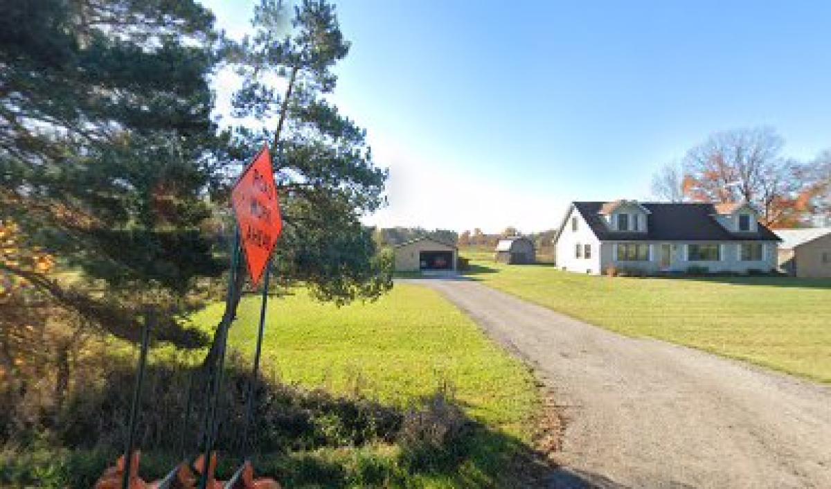 Hasselman's Pure Michigan Honey Our Honey