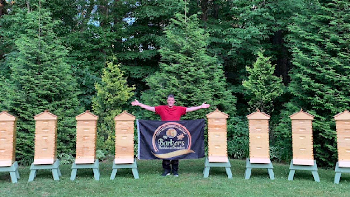 Barker's Beehive's & Supplies