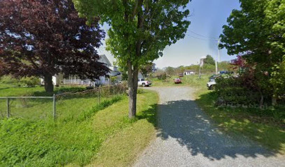 Standing Stone Honey Products