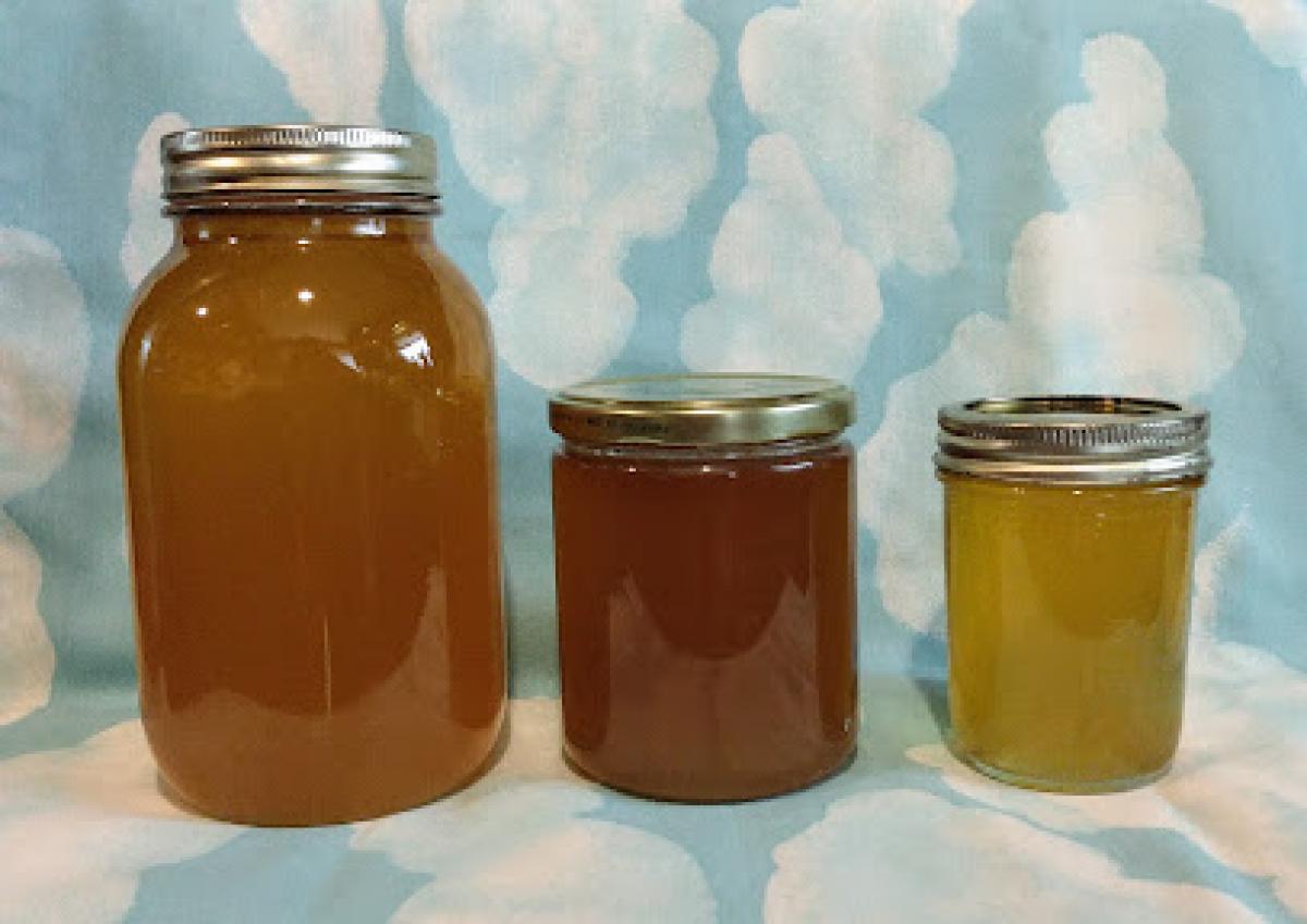 Queen P's Honey Bees, LLC