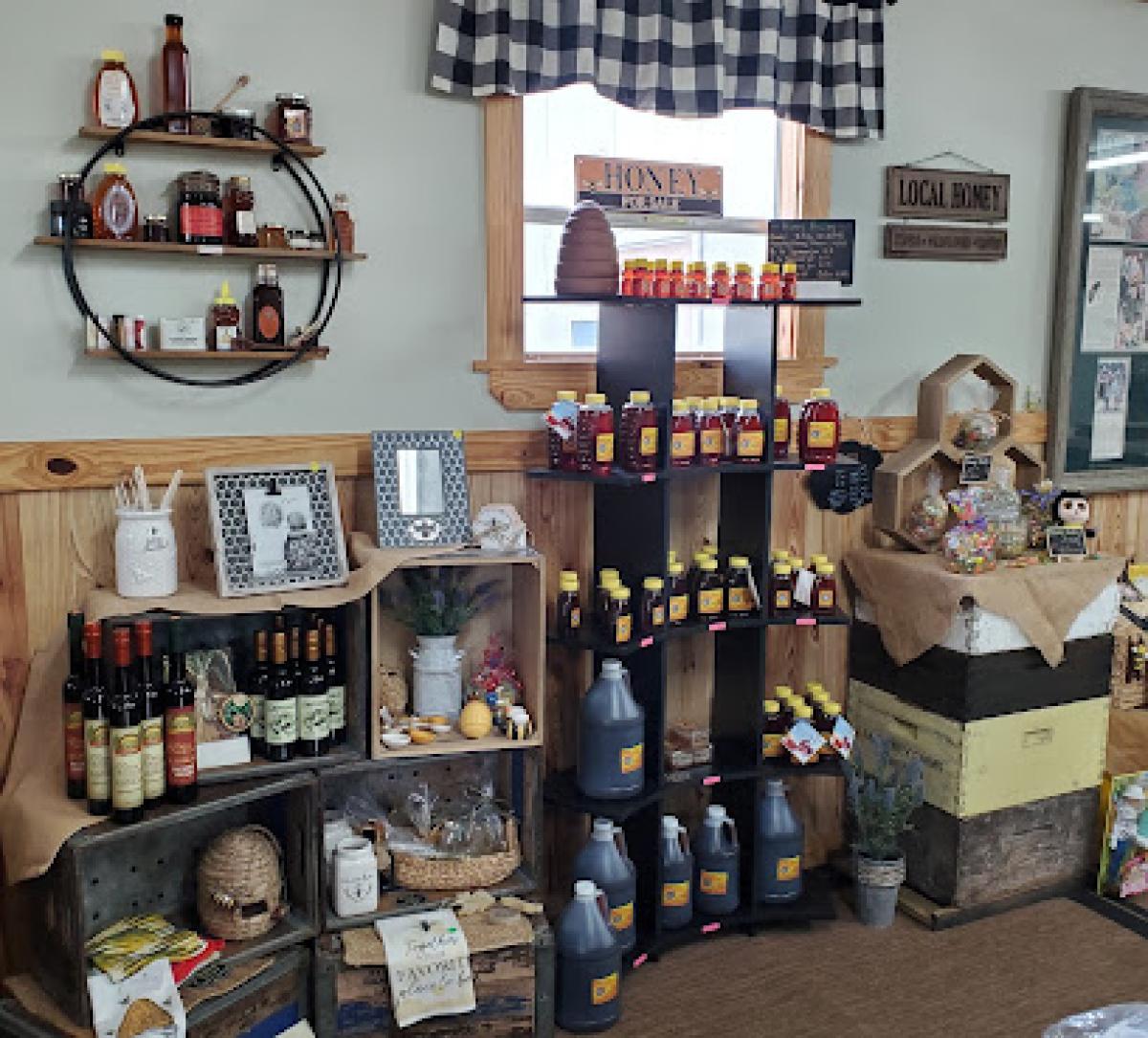 Vidalia Apicultural Services & Bee Co.