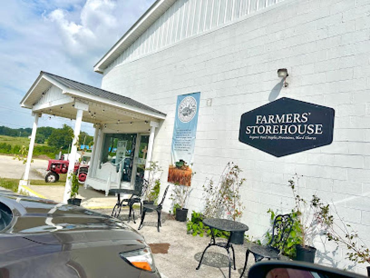 Farmers' Storehouse - Organic Food Co-Op , Flour Mill & Bakery