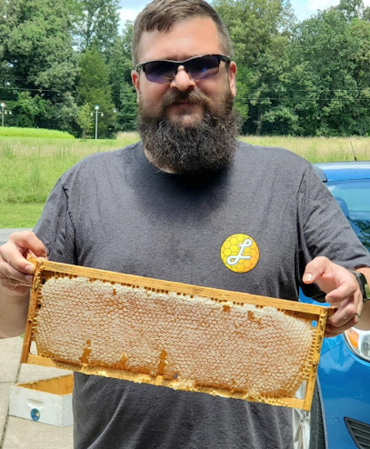 Doug's Backyard Bees