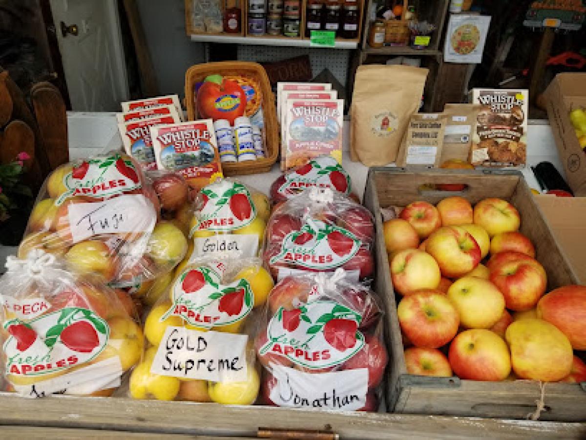 Berry's Produce & Country Market