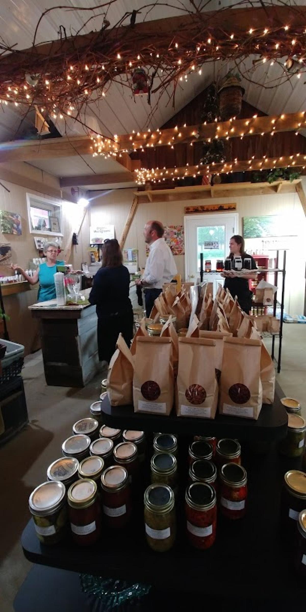 DeCamp Gardens Produce Farm