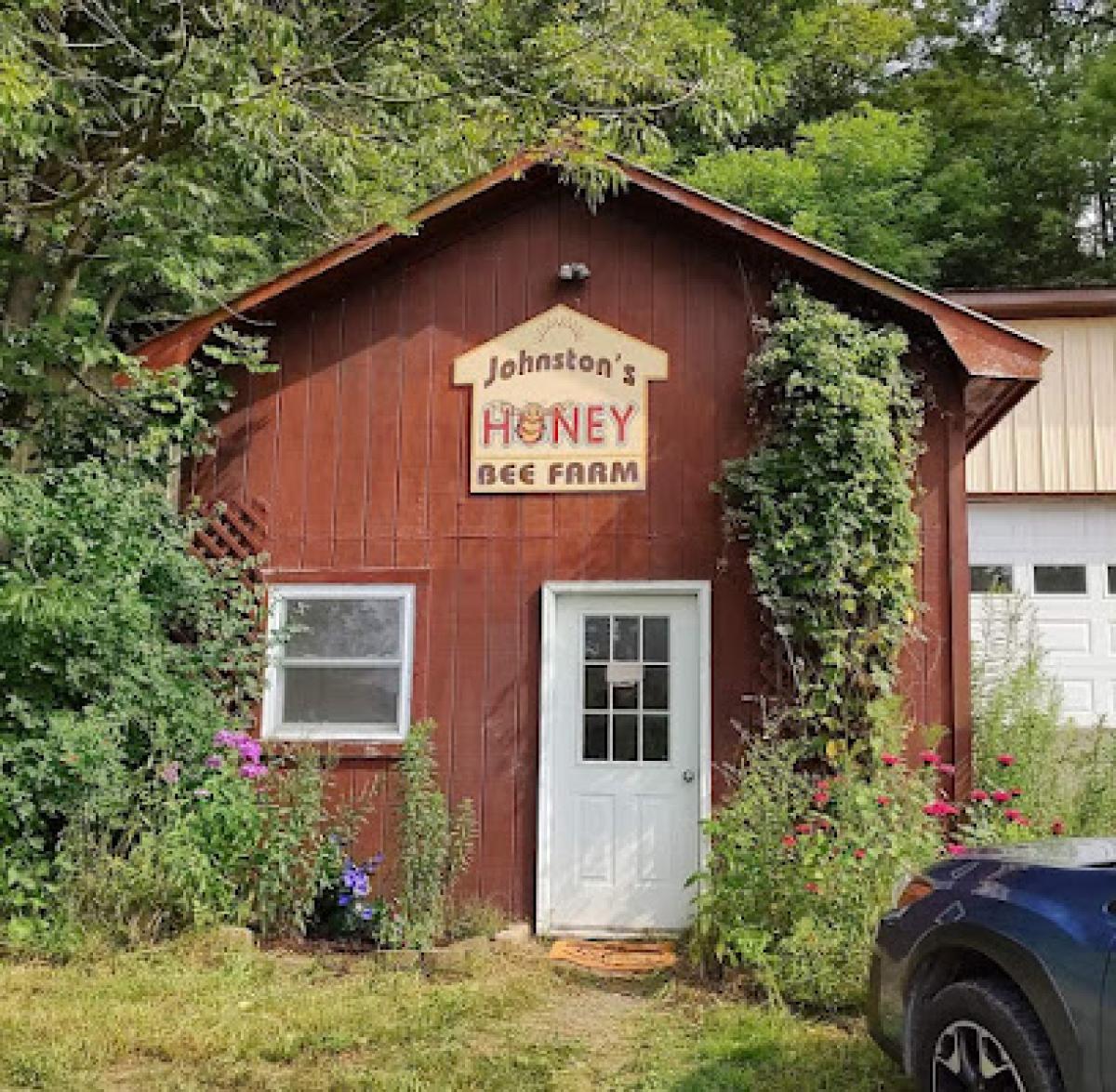 Johnston's Honeybee Farm