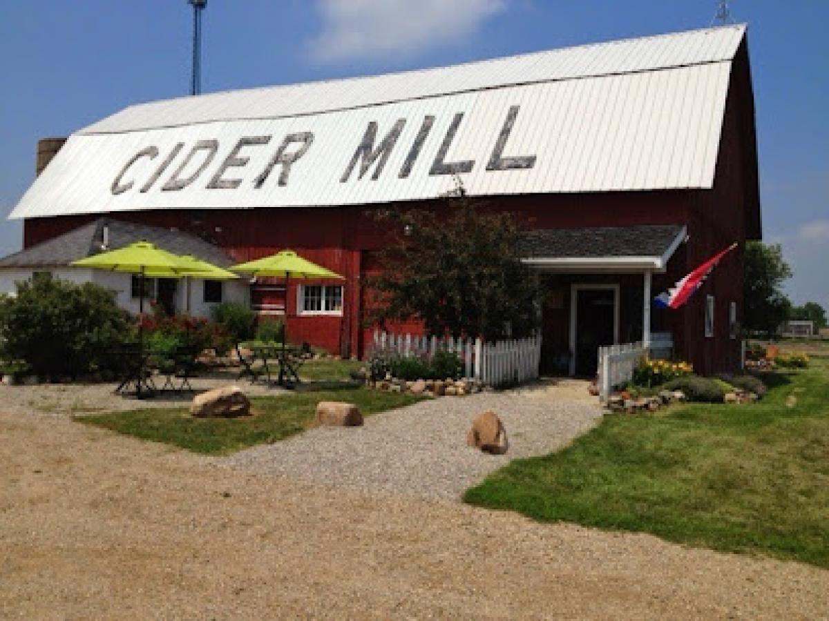 Phillips Orchards & Cider Mill - Gatehouse Market