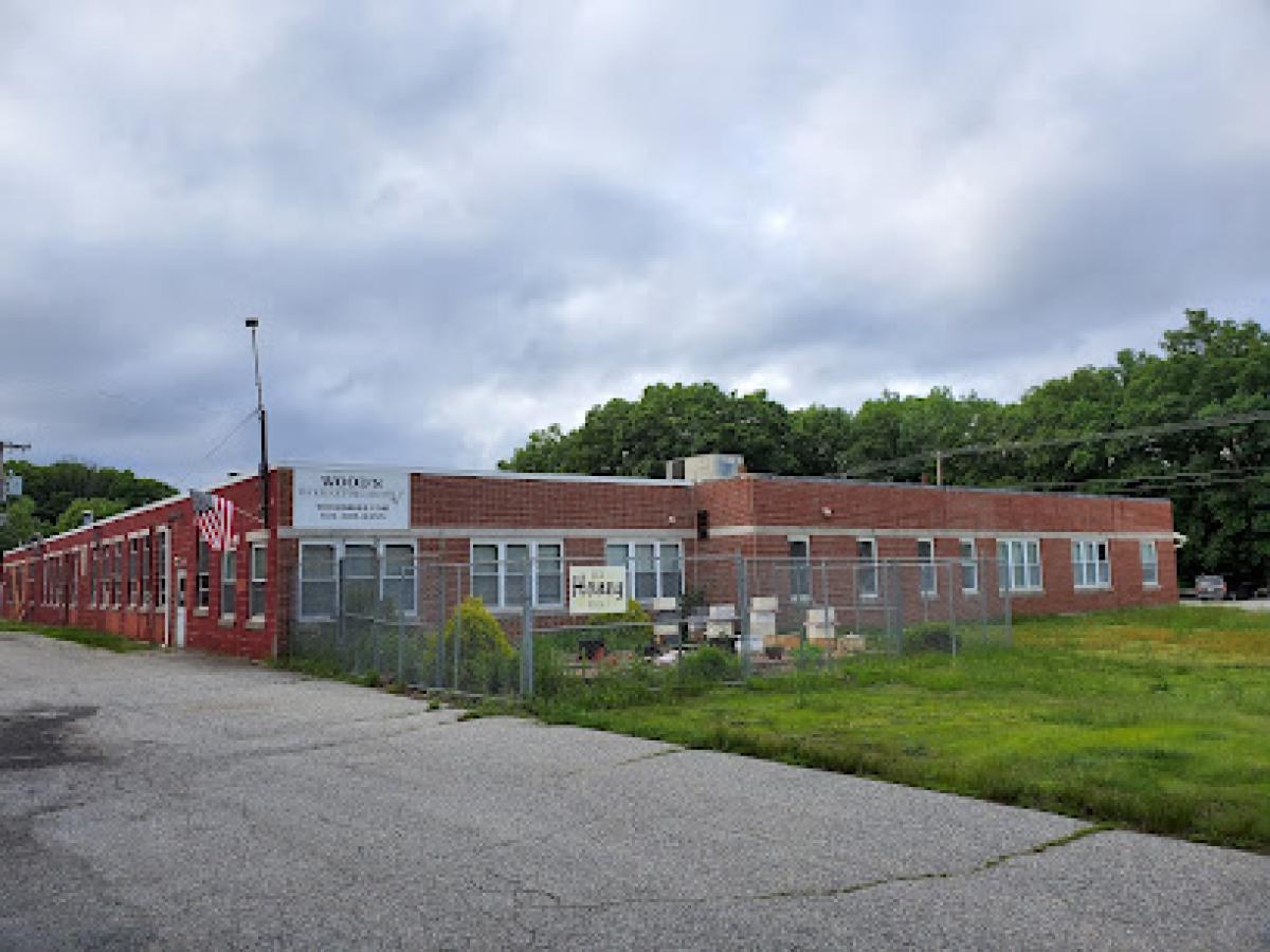 Wood's Beekeeping Supply & Academy