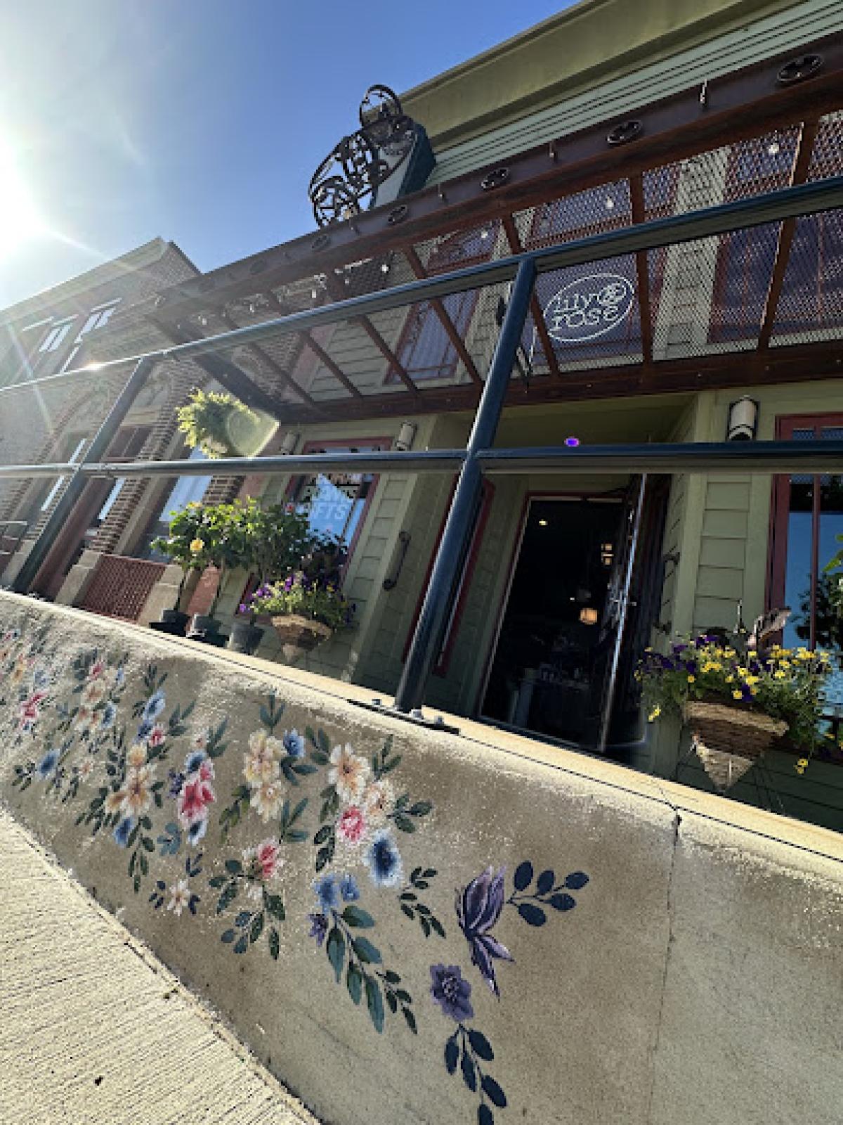 Lily and Rose Floral