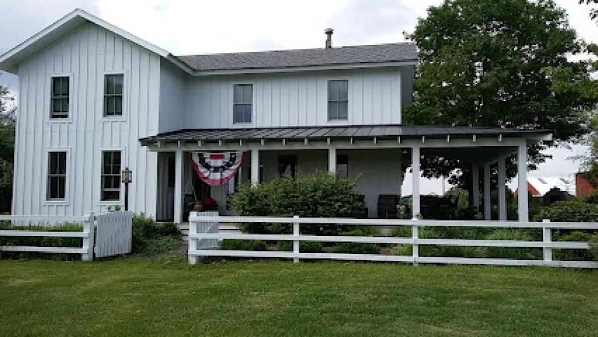 Liberty Hill Farm - Online Only