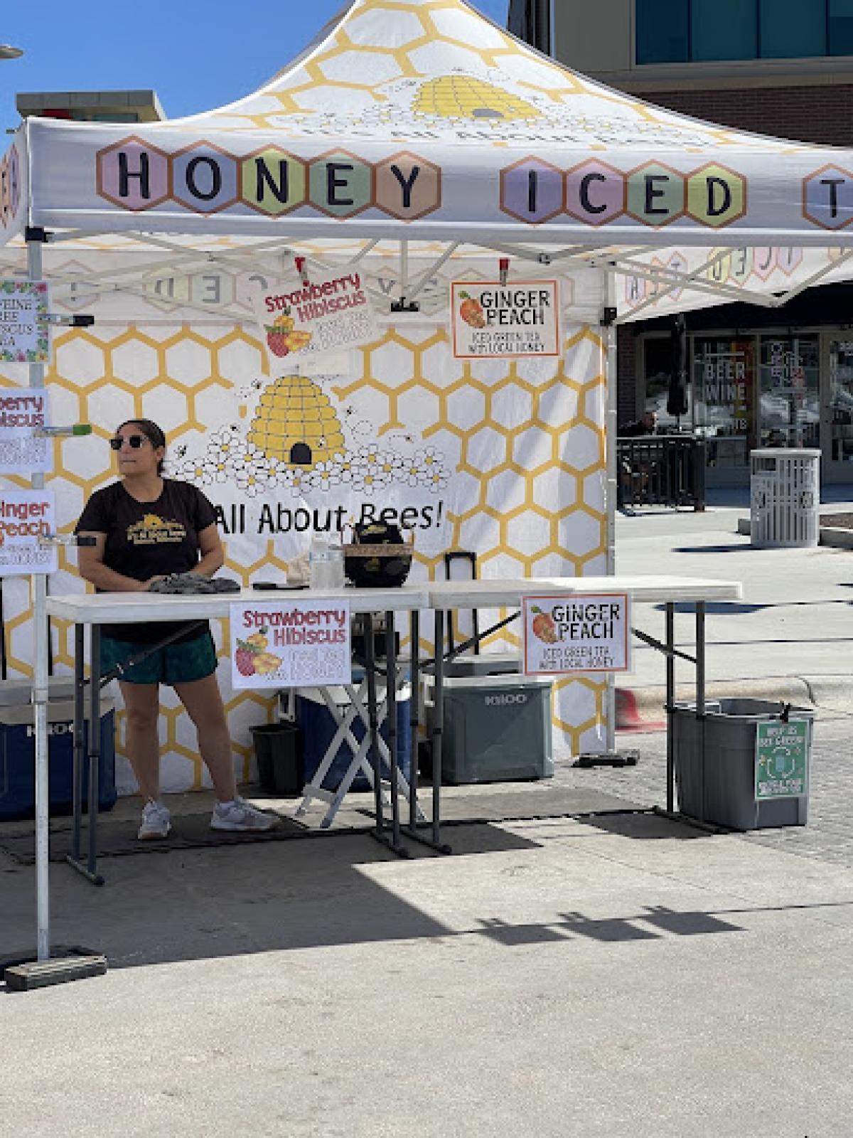 Omaha Farmers Market: Aksarben Village