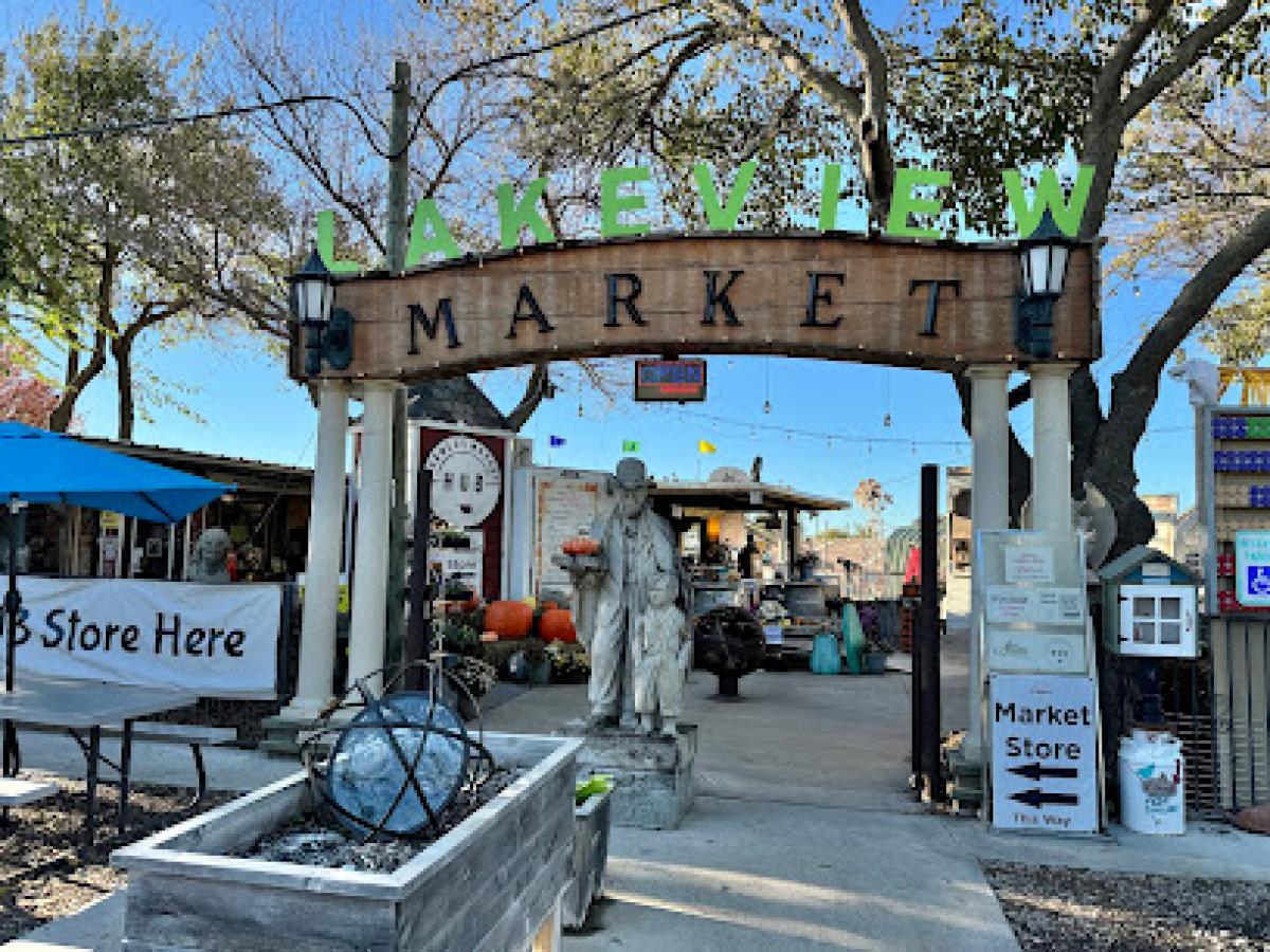 Lakeview Market