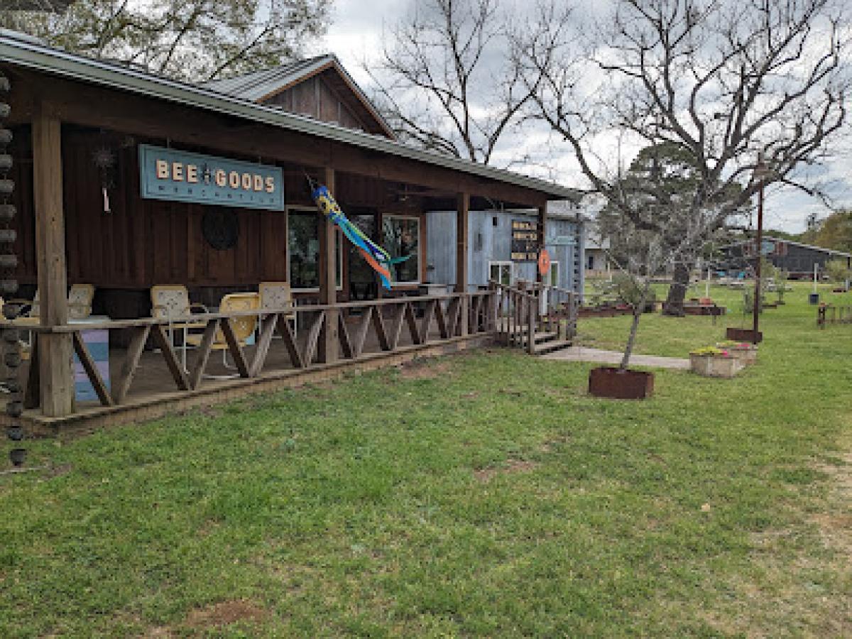 BeeWeaver Honey Farm