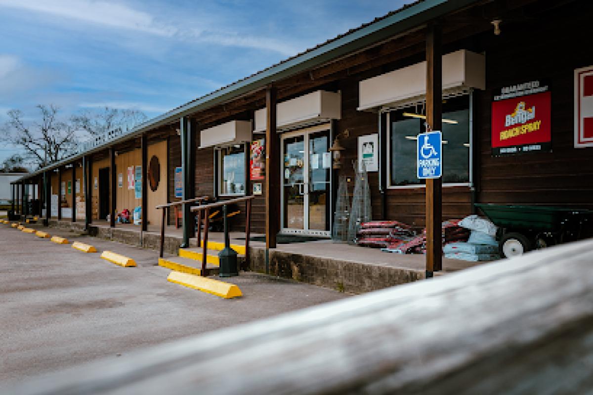 Walker's Feed & Farm Supply