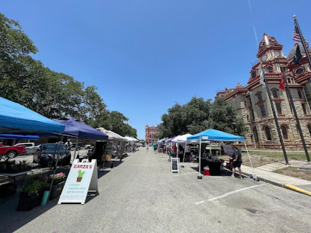 Farmers and Artisans Market of Lockhart