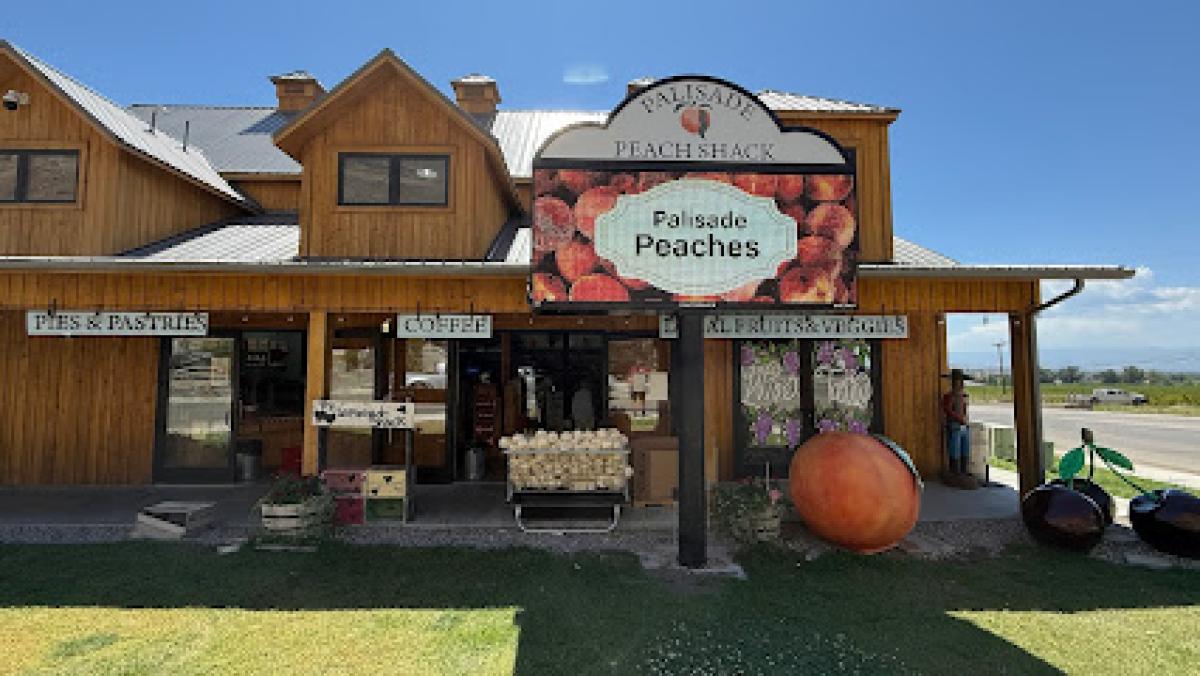 Palisade Peach Shack Local Market & Fruit Stand