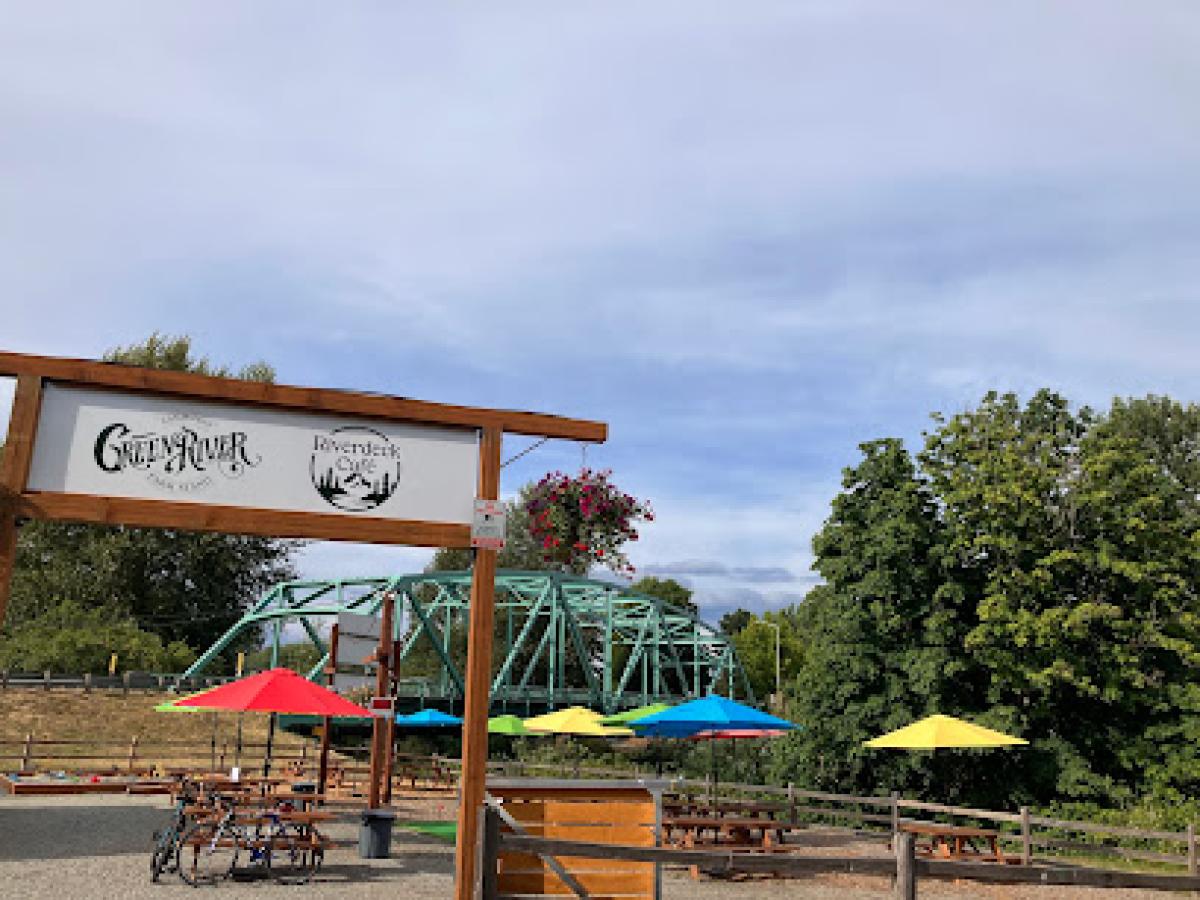 The Green River Farm Stand