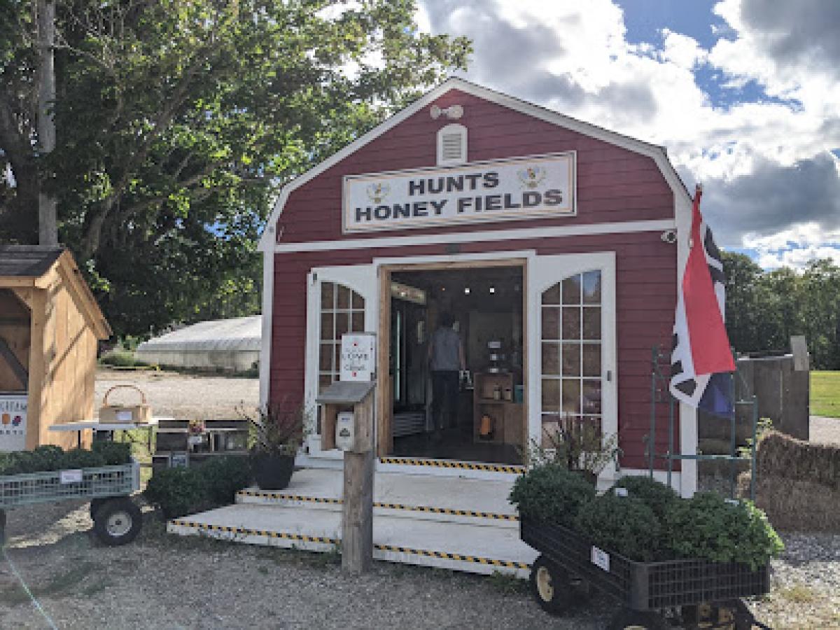 Hunt's Honey Fields Farmstand and Gift Shop