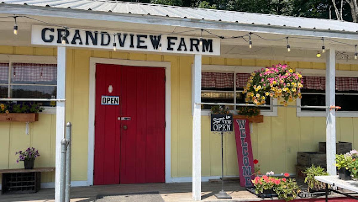 Grand View Farm Stand