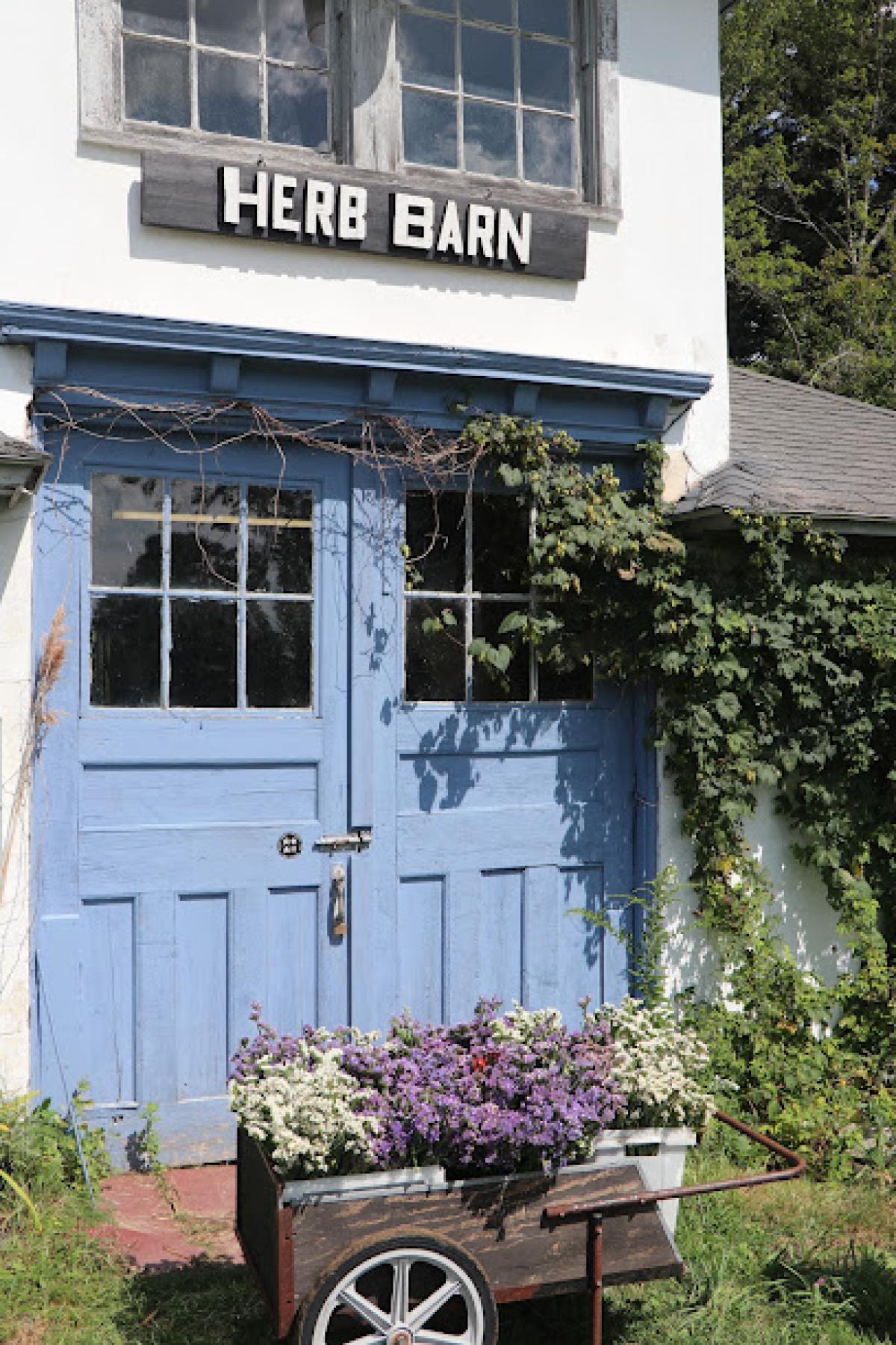 Fresh Pickins Farm Stand