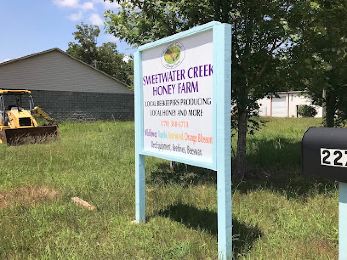 Sweetwater Creek Honey Farm