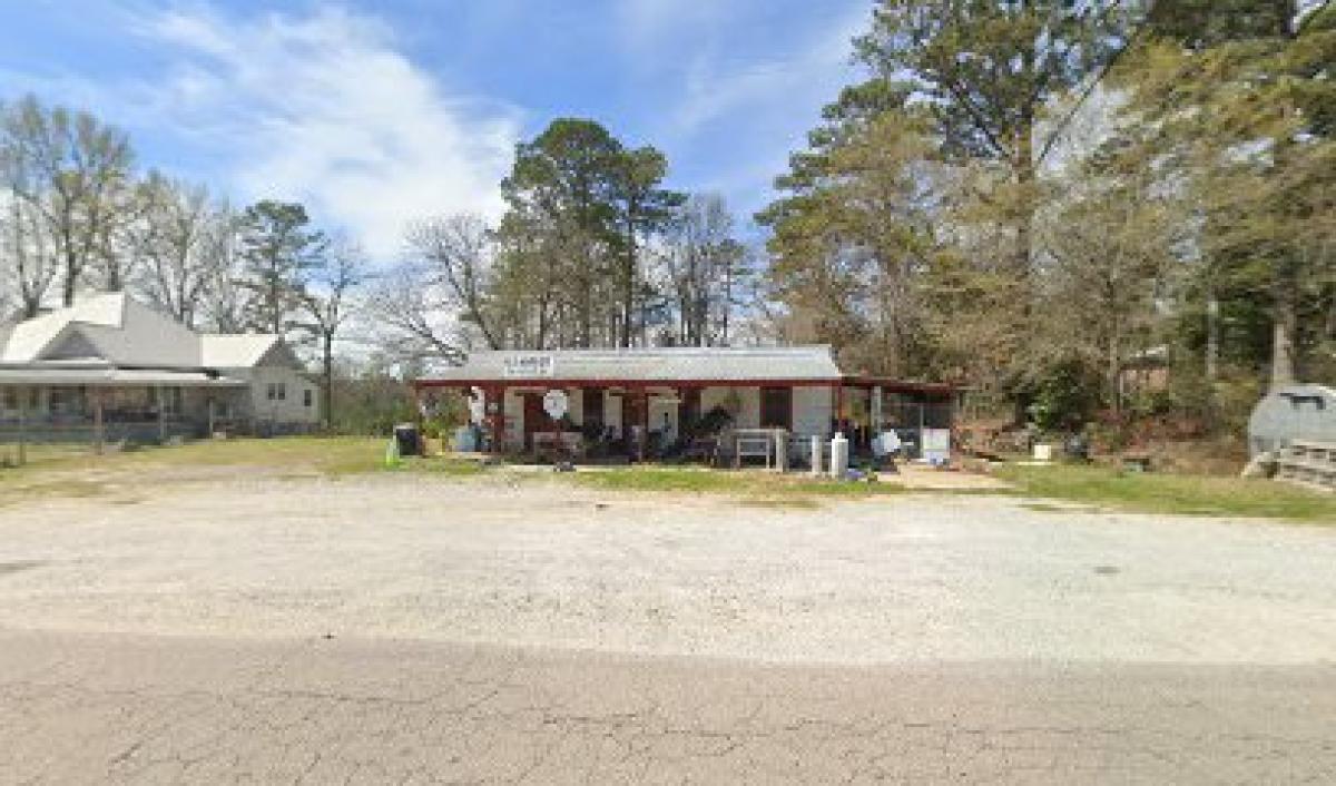 Rustic Hive Outfitters