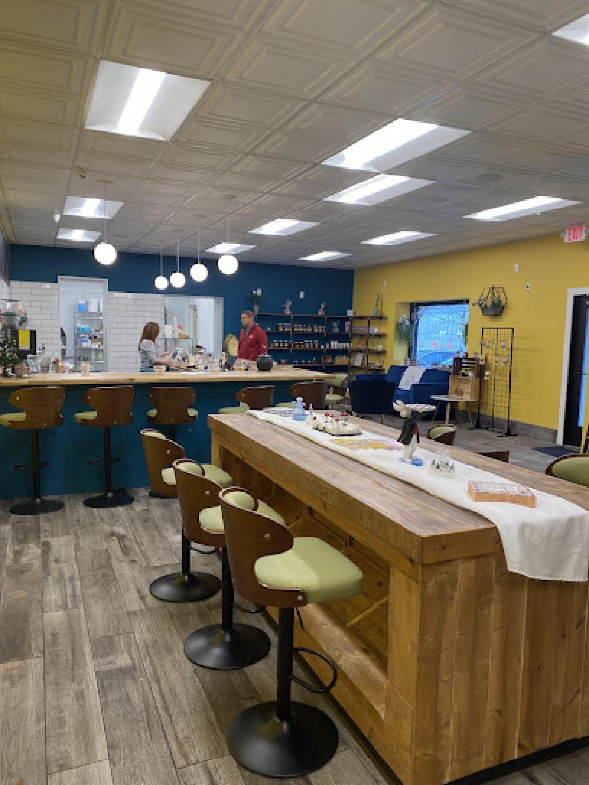 CM BEEZ Tea & Honey Haven