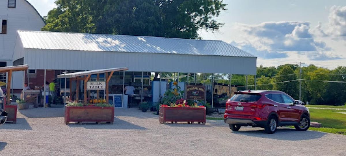 Meyer Family Farms Vegetable Stand