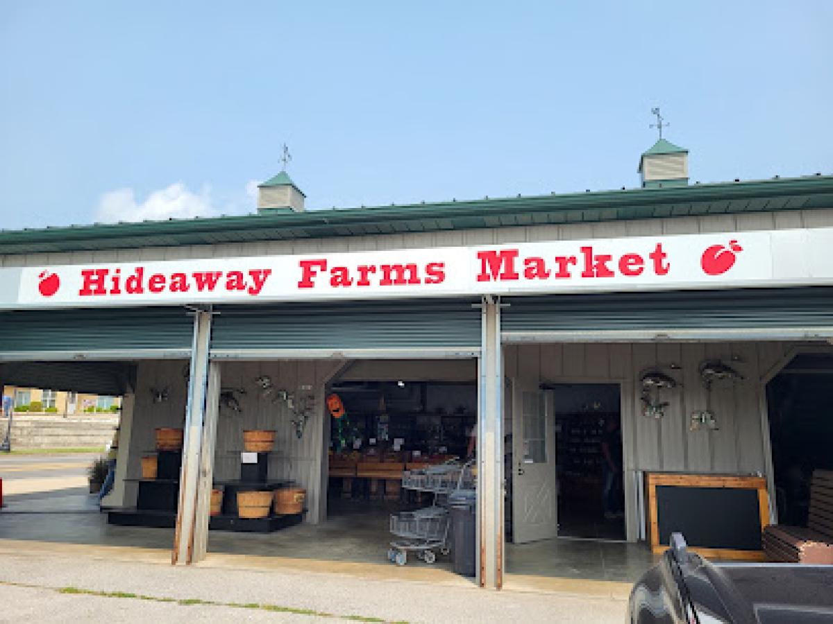 Hideaway Farms Market