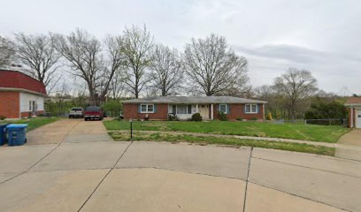 Mind Your Own Beeswax, LLC