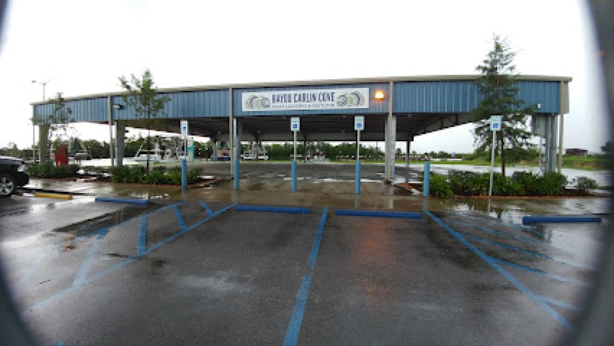 Delcambre Seafood and Farmers Market