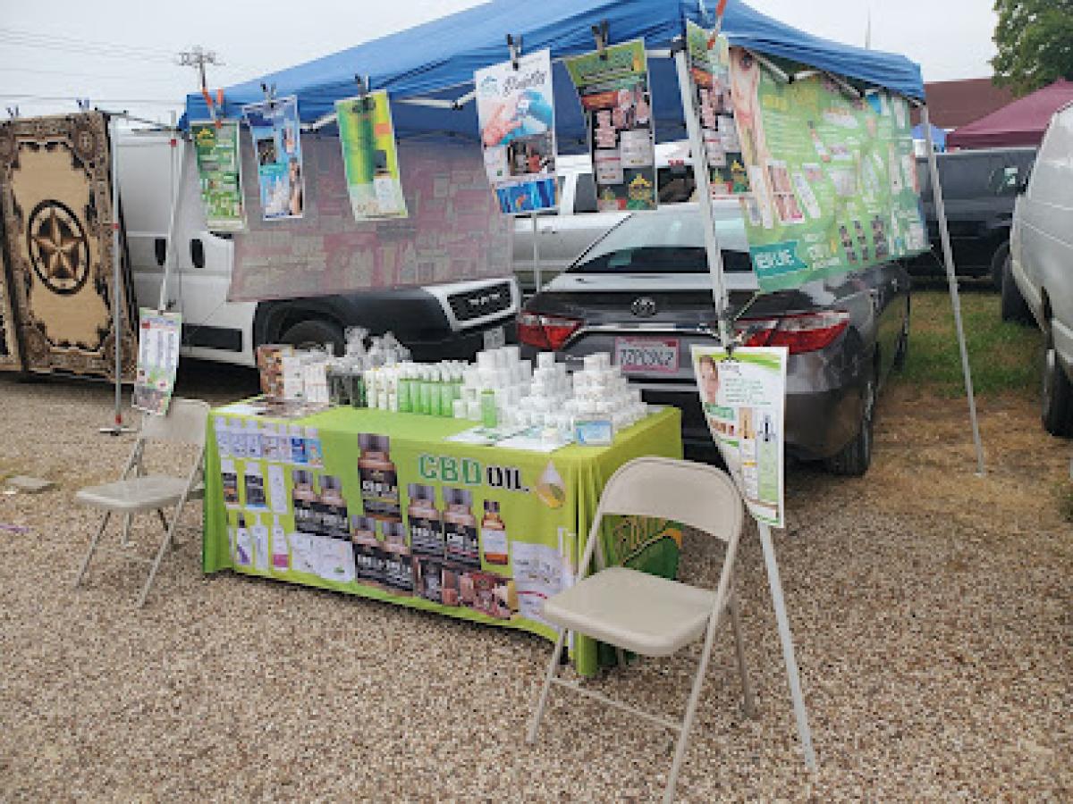 Burd’s Flea Market