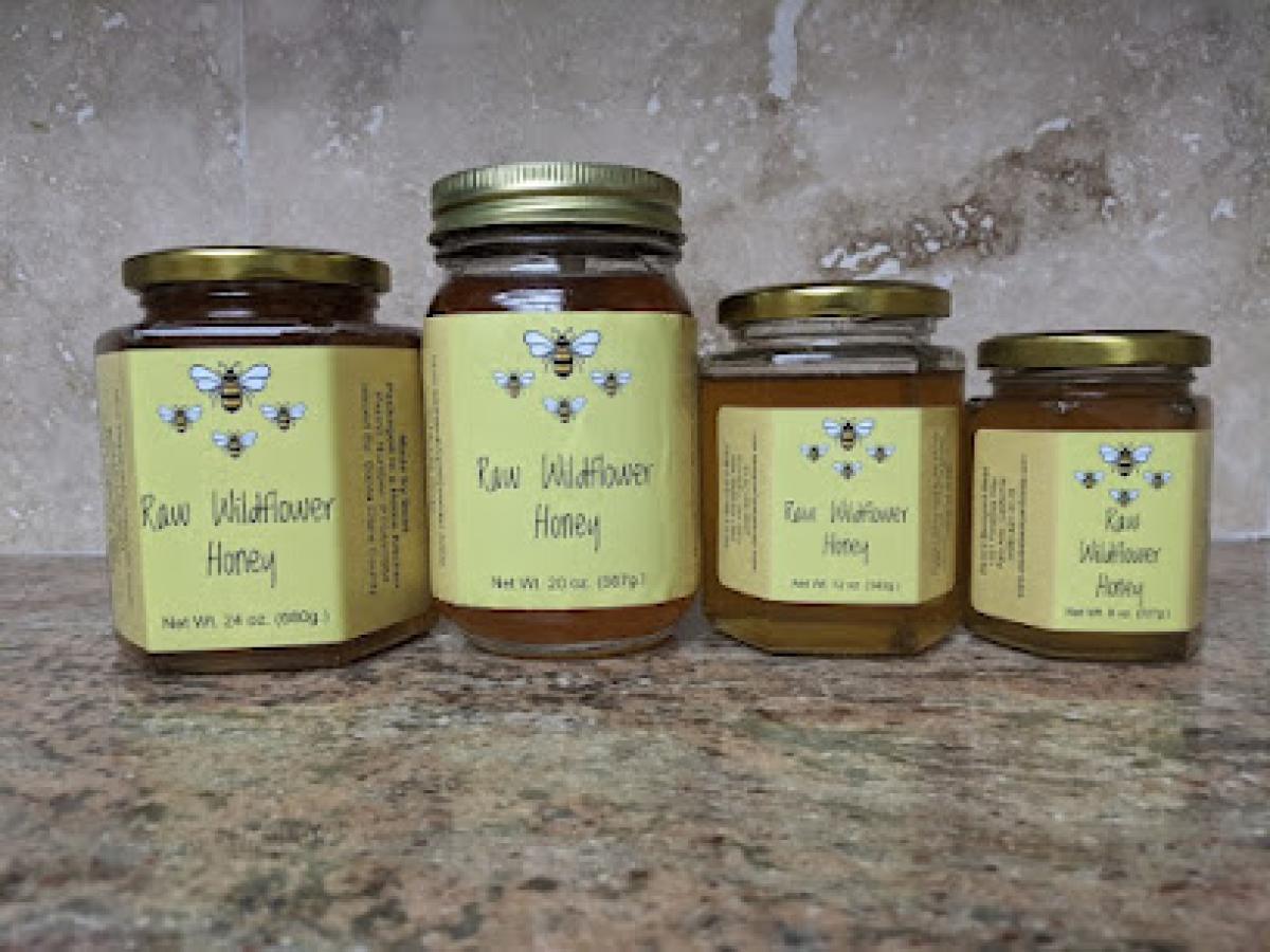 Dave's Backyard Bees - www.davesbackyardbees.com