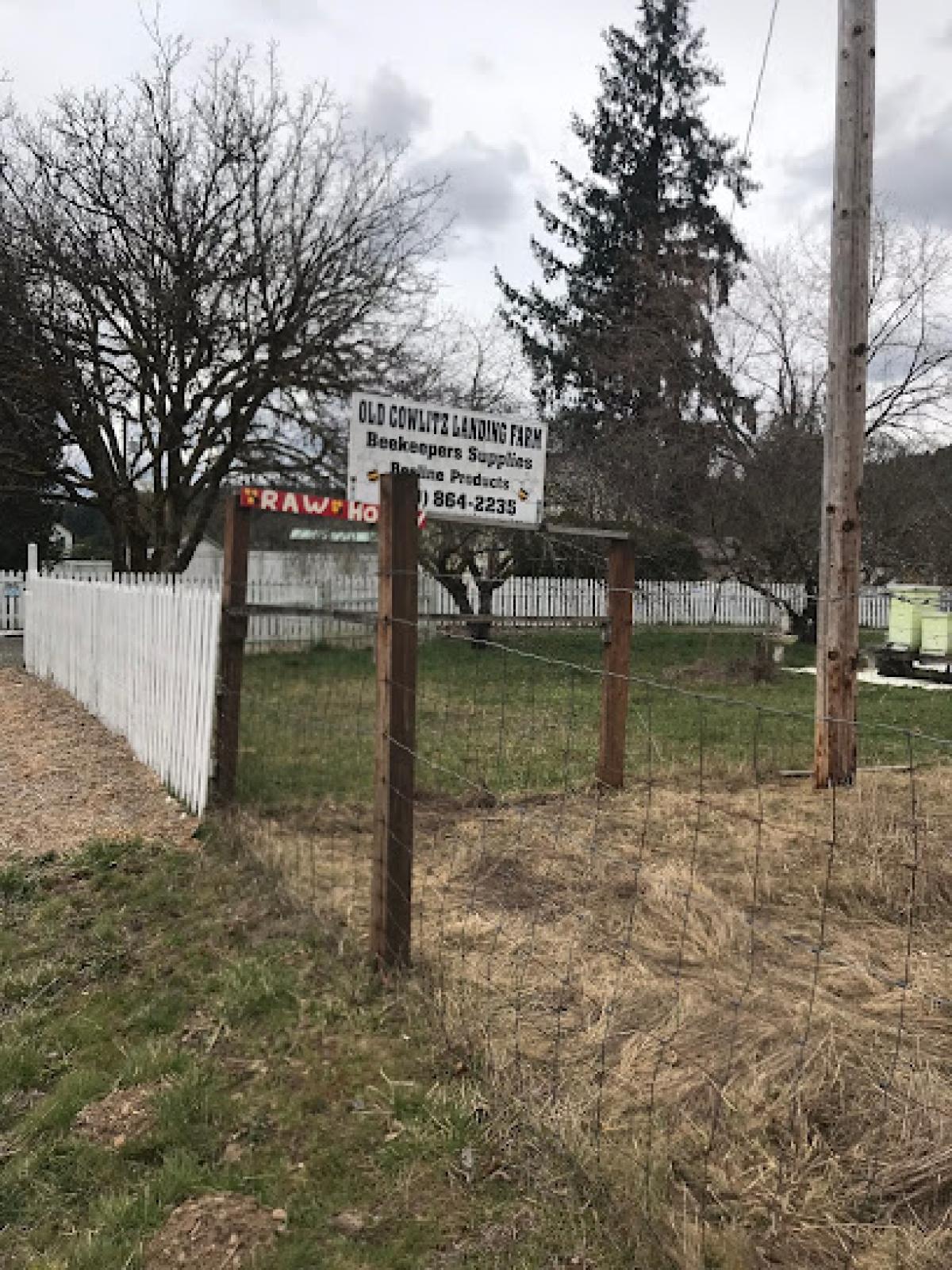 Old Cowlitz Landing Farm