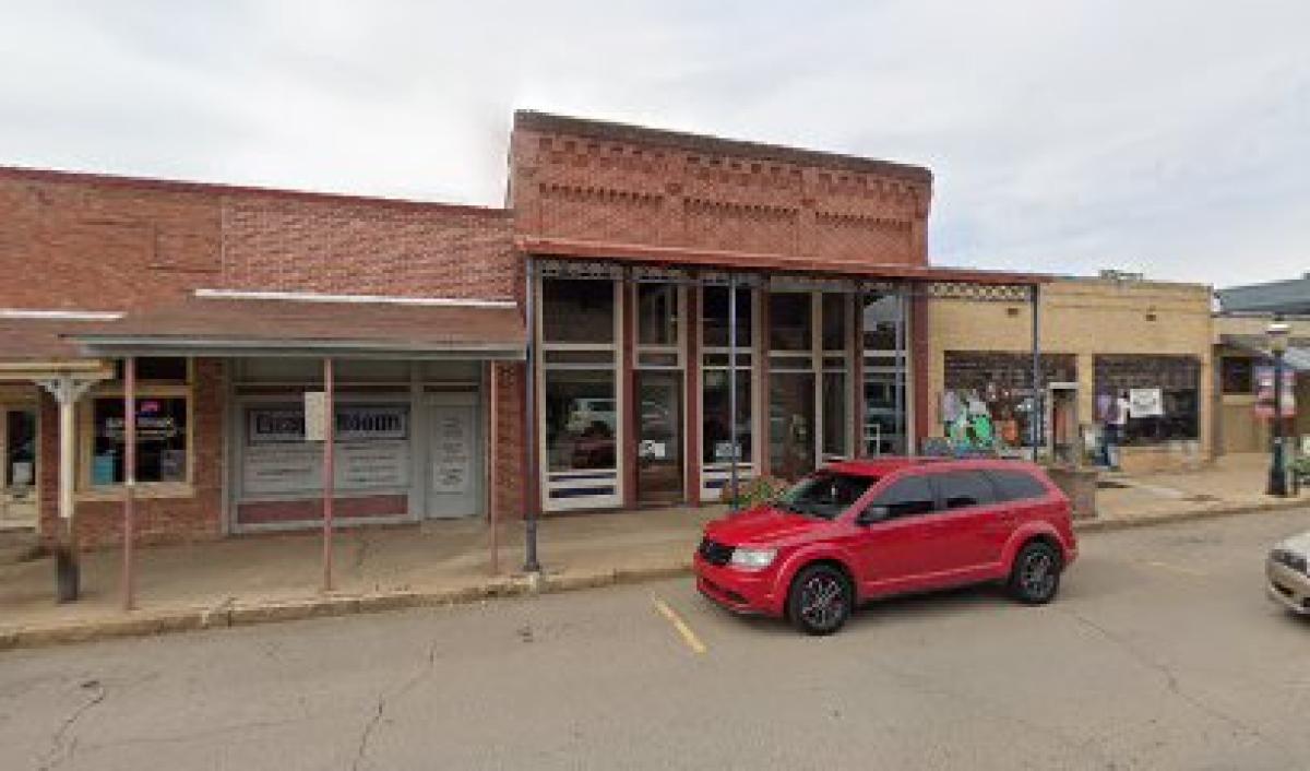 The Apiary, home of D and D Honey