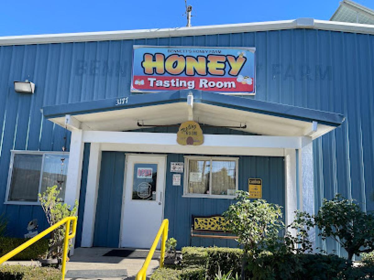 Bennett's Honey Farm