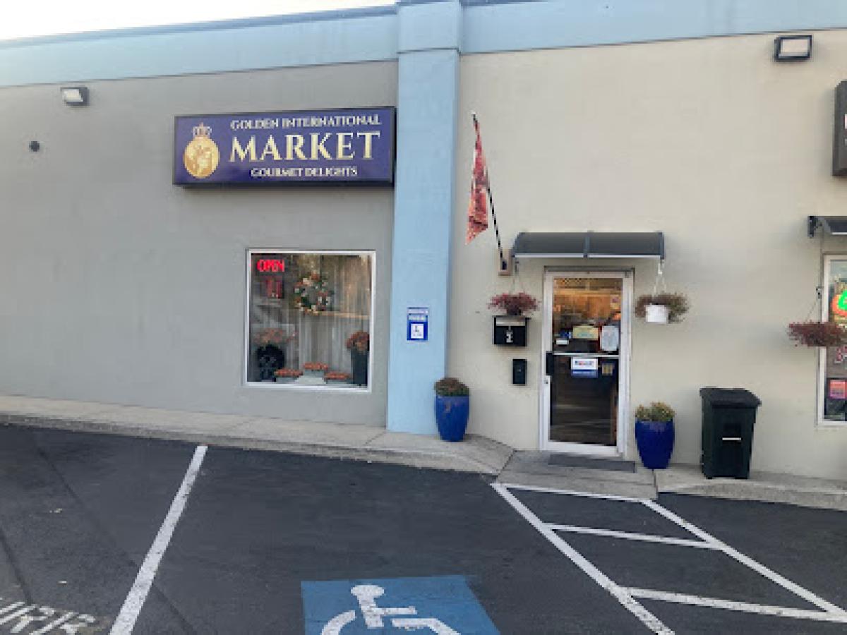 GOLDEN INTERNATIONAL MARKET