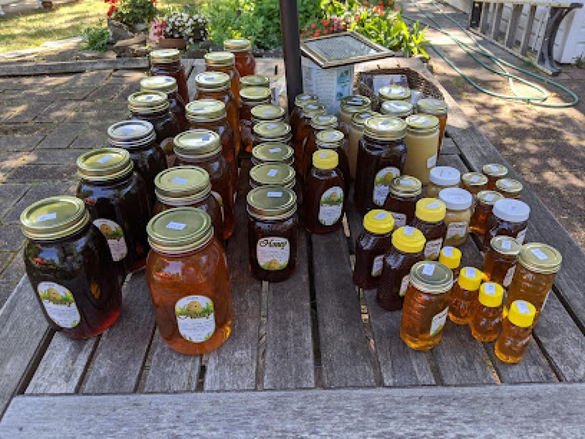 Hall's Honey Farm