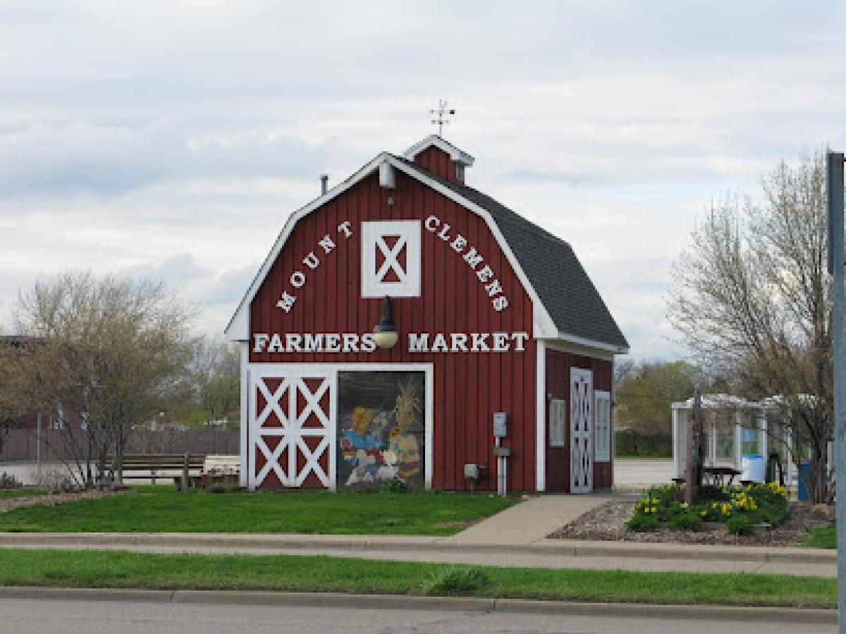 Mount Clemens Farmers Market (Seasonal May - November)
