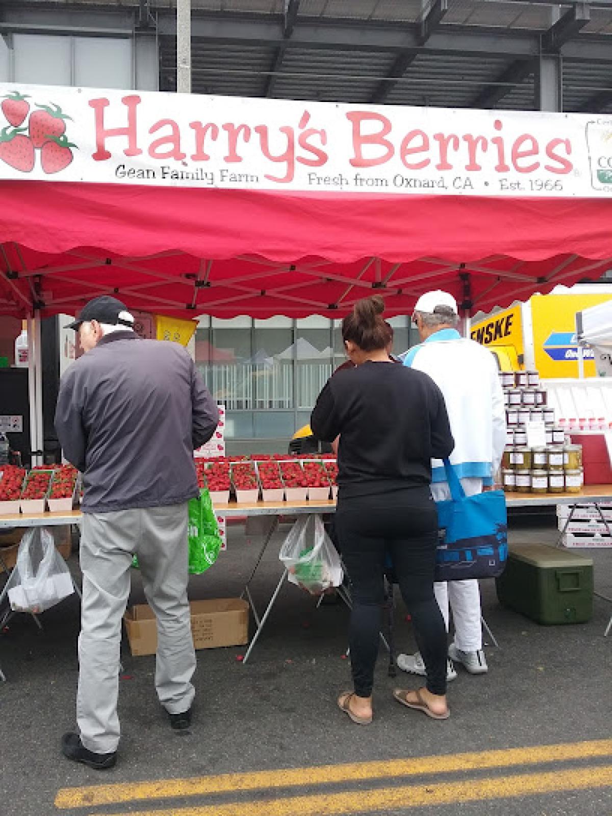 Beverly Hills Farmers Market