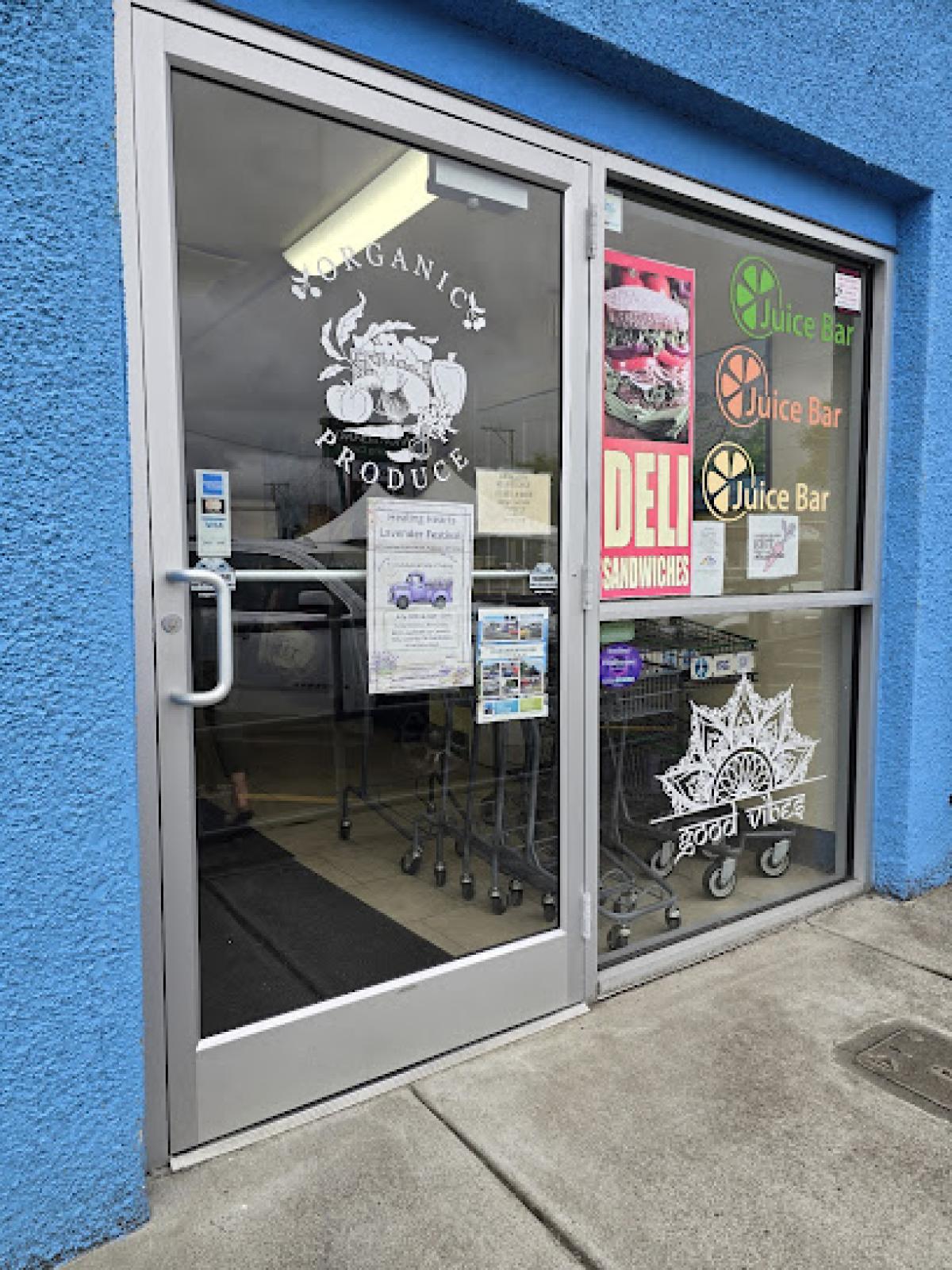 Organics 101 Market Deli & Juice Bar