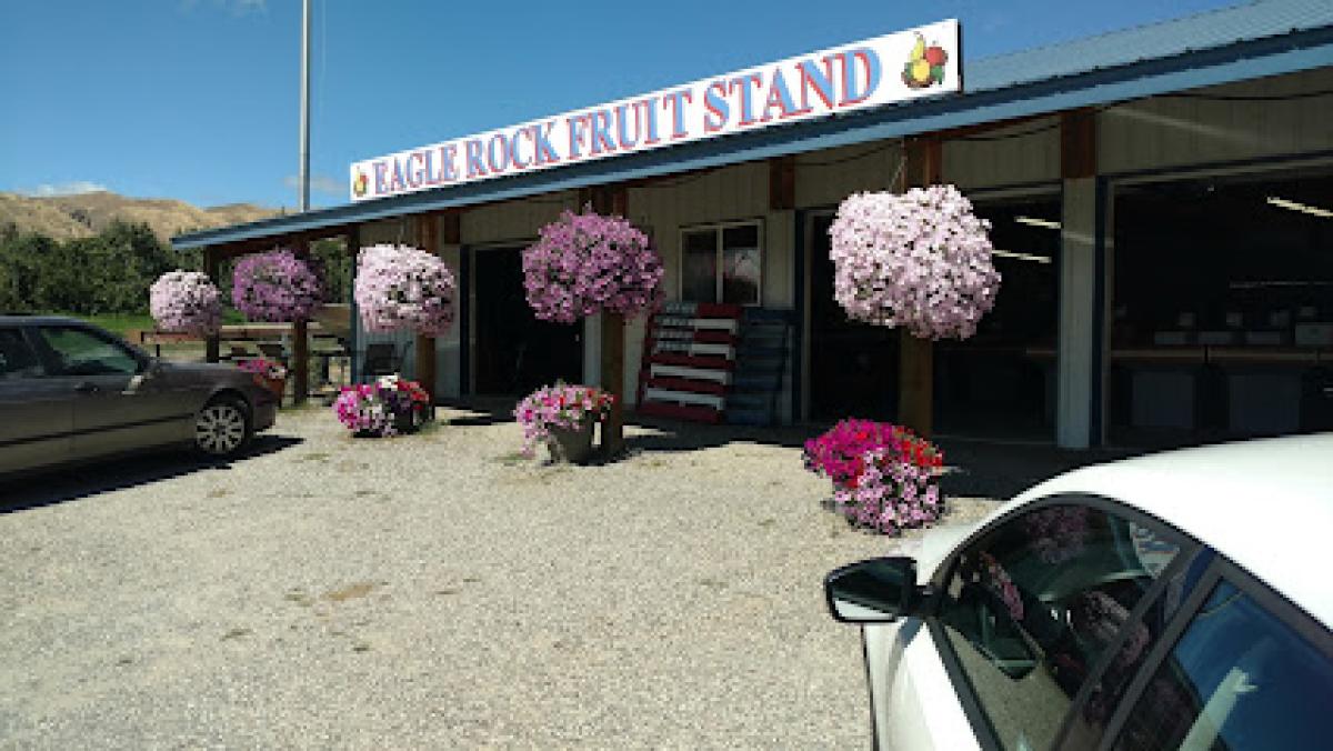 Eagle Rock Fruit Stand